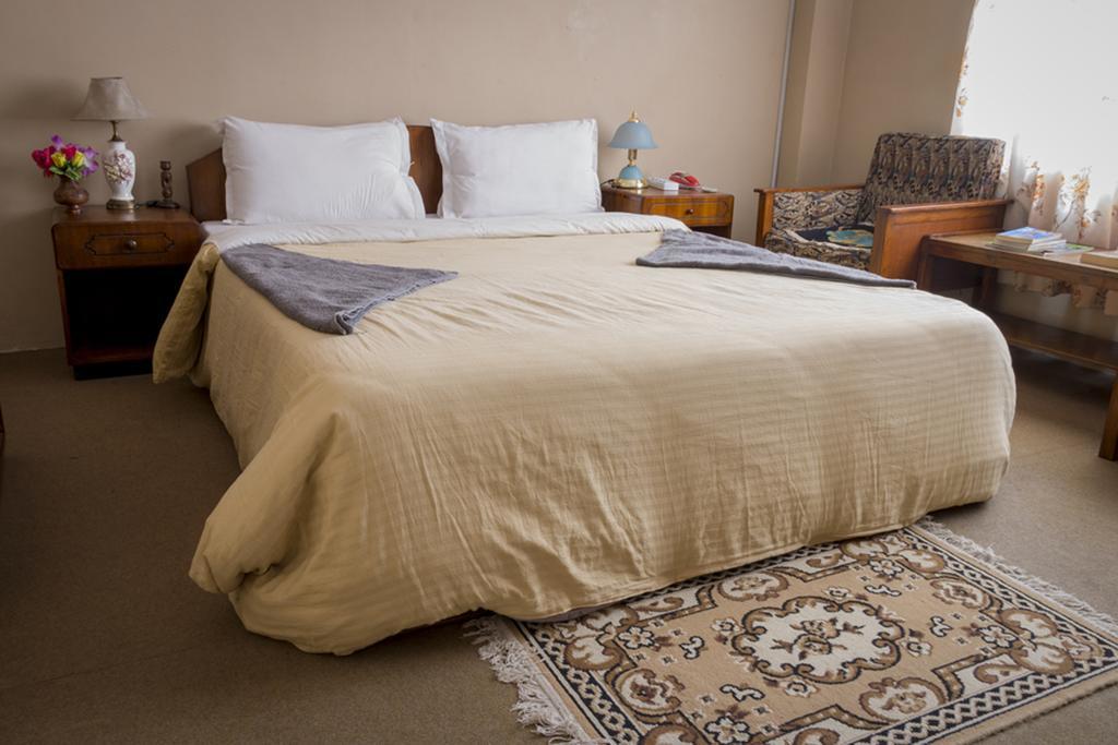 Hotel Metropolitan Kantipur Katmandu Kültér fotó